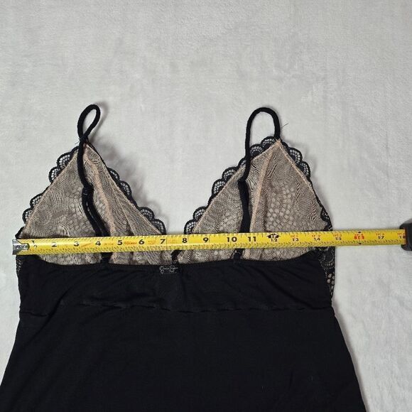 🌿Jessica simpson lingerie cami top/Pajamas top. Size L. - Picture 9 of 11